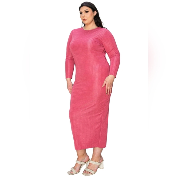 NEW NWOT LIVD Apparel Plus Size Kylo Textured Bodycon Dress Color Rose - Picture 3 of 6